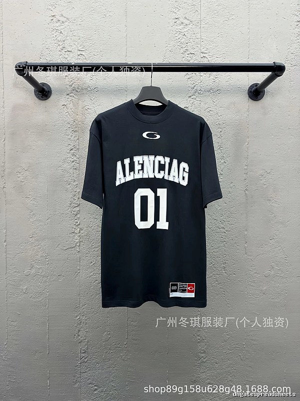 Balenciaga sporty black T-shirt