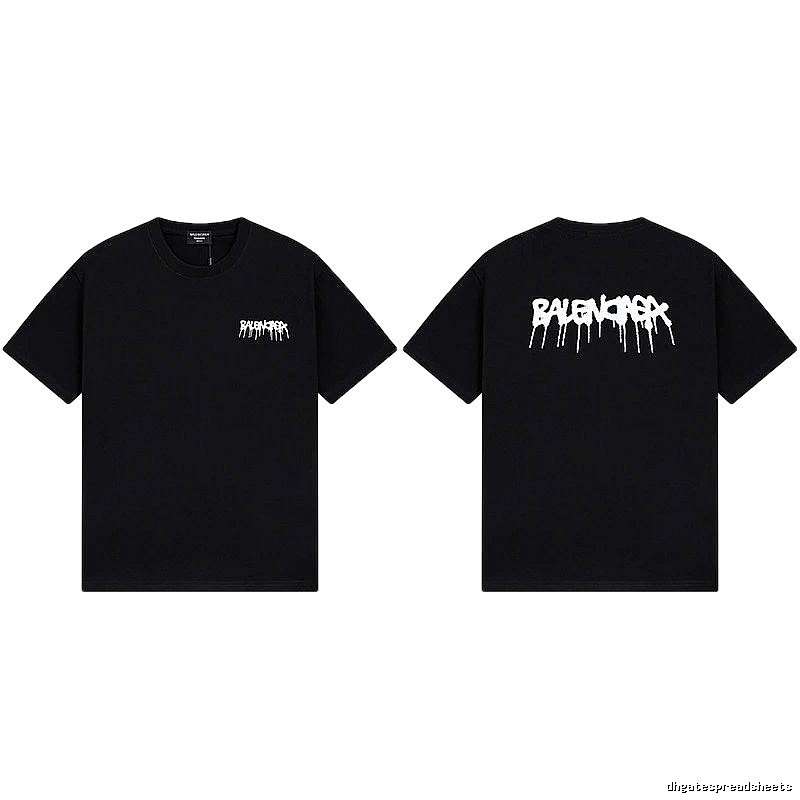 Balenciaga street-style black T-shirt