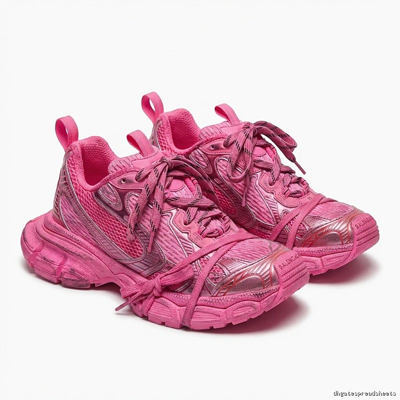 Balenciaga's dad-style pink shoes
