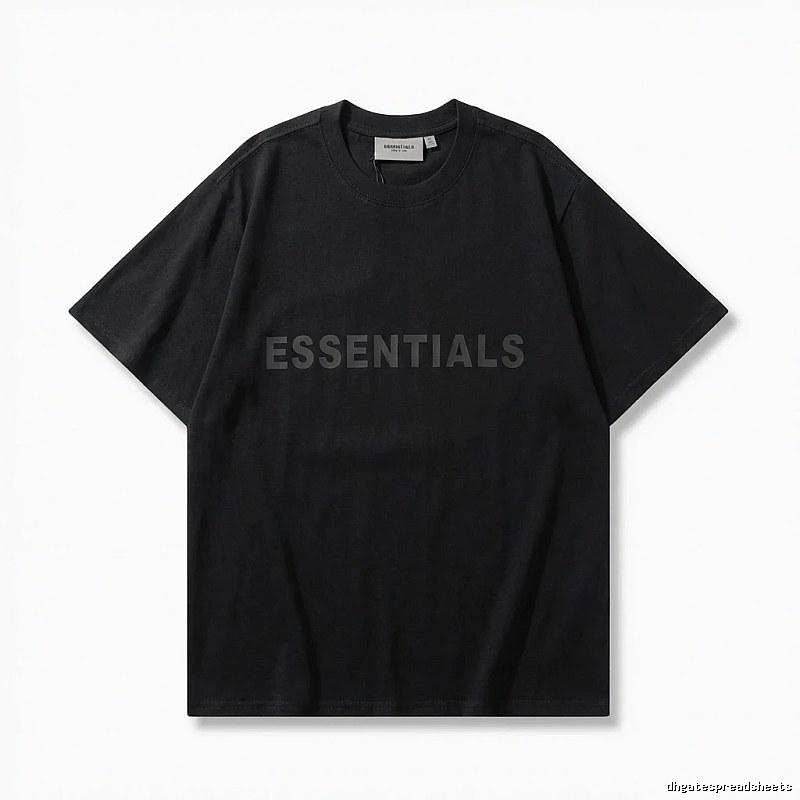 ESSENTIALS minimalist style black T-shirt