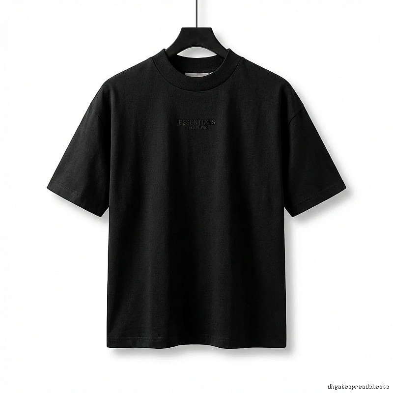 ESSENTIALS minimalist style black T-shirt