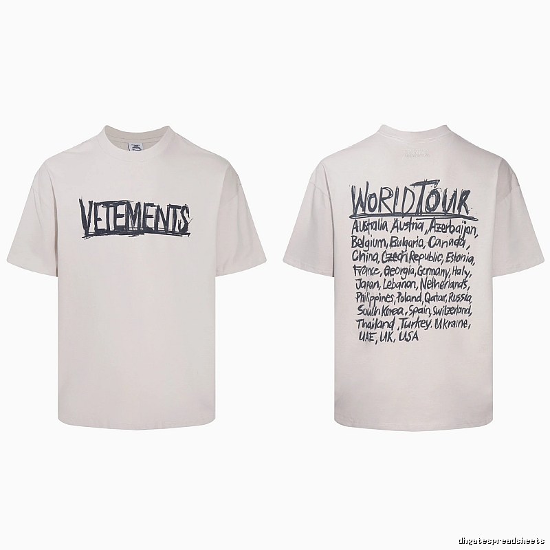 Gift Ready Statement graphic T-shirt Black Colorful Lucky with Standout Detail