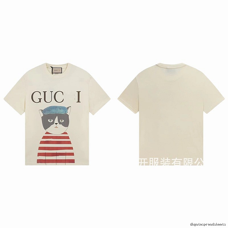 Gucci Cat Print Vintage Style Off-White T-Shirt
