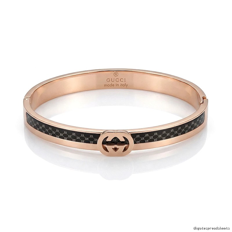 Gucci Double G Vintage Rose Gold Bracelet
