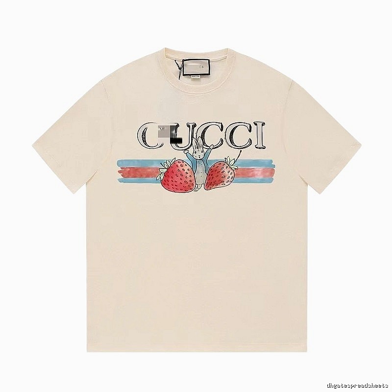 Gucci Strawberry Rabbit Print Vintage Off-white Short Sleeve T-Shirt