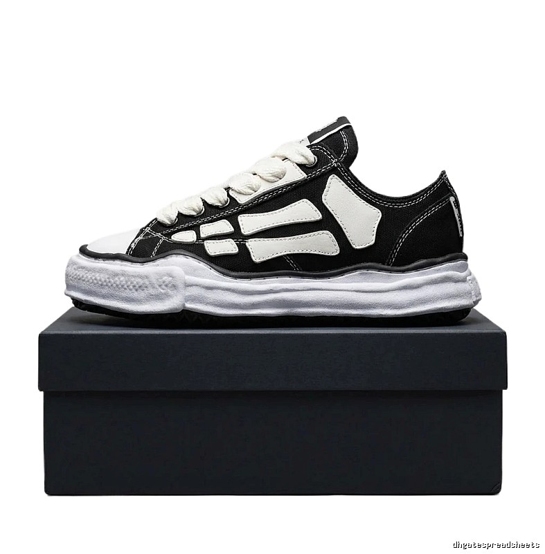 MMY Deconstructed Style Black and White Canvas Shoes