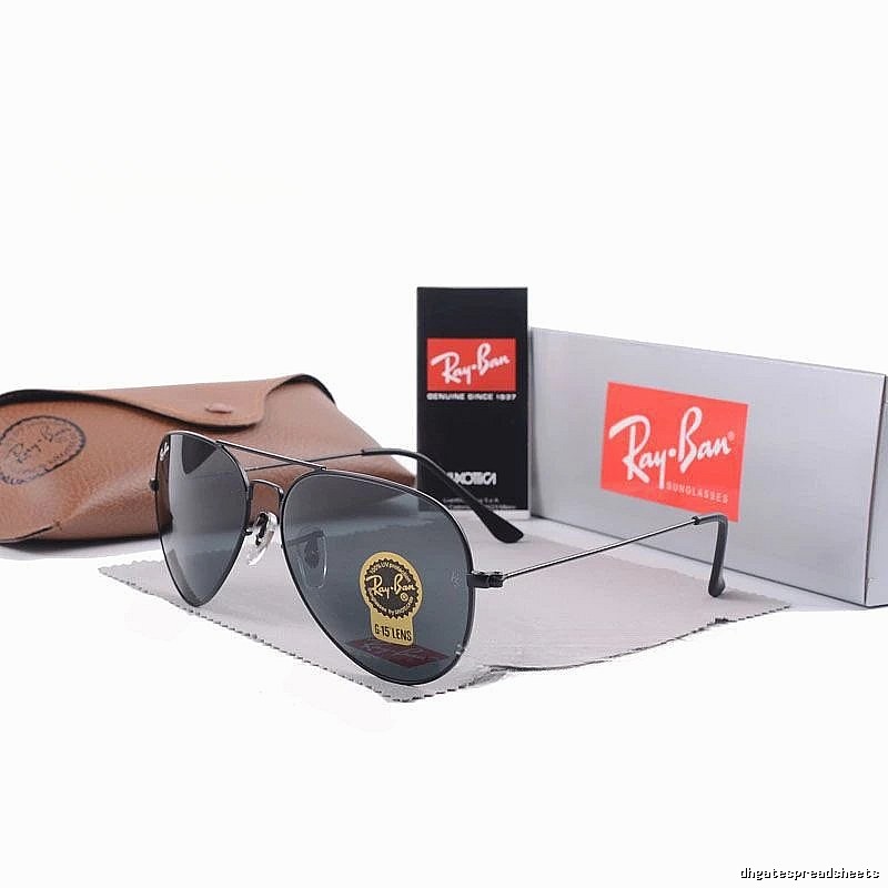 Ray-Ban Compact Aviator sunglasses Gold Tone Sunglasses for Sport-Inspired Styling