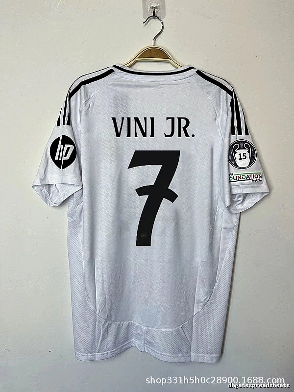 Real Madrid Daily Bellingham #5 soccer jersey White Real Madrid for City Outfits