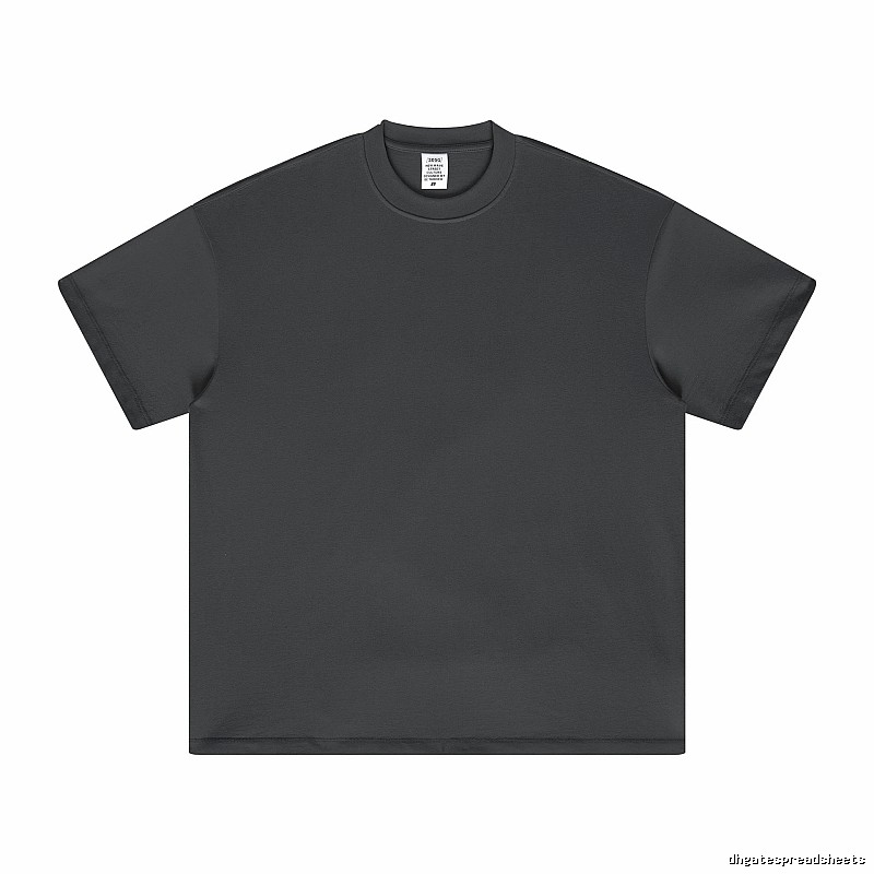 Statement Plain white T-shirt Minimal White Short for Easy Pairing