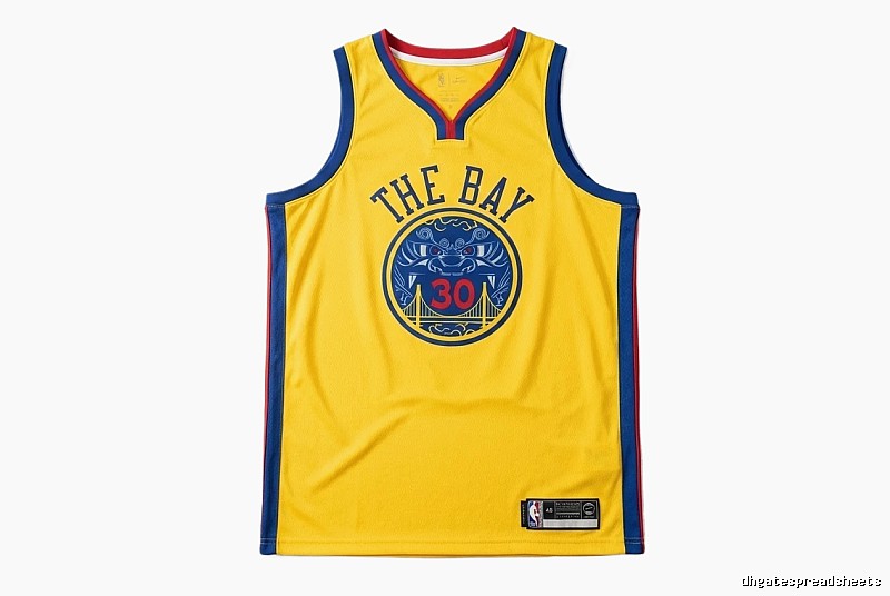 Stephenen Curry's yellow and blue retro-style jersey