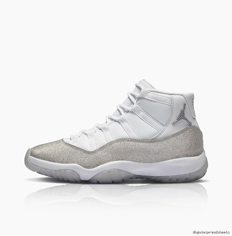 Trendy Silver and White Jordan AJ11 Sports Shoes